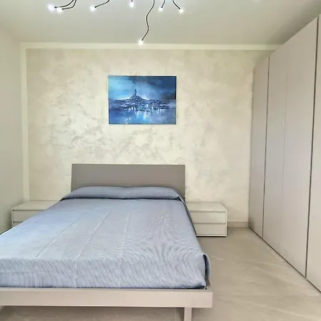 Soleil - Front Apartment *