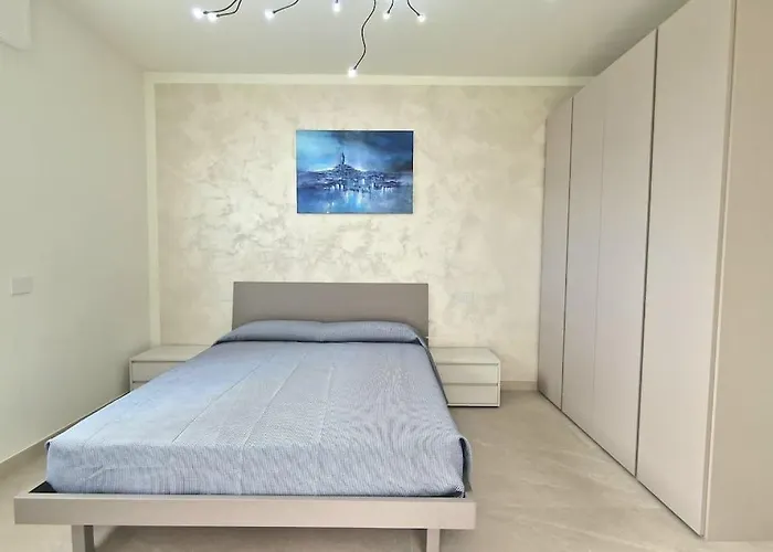 Soleil - Front Apartment *